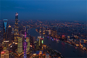 上海贫困家庭的希望之光